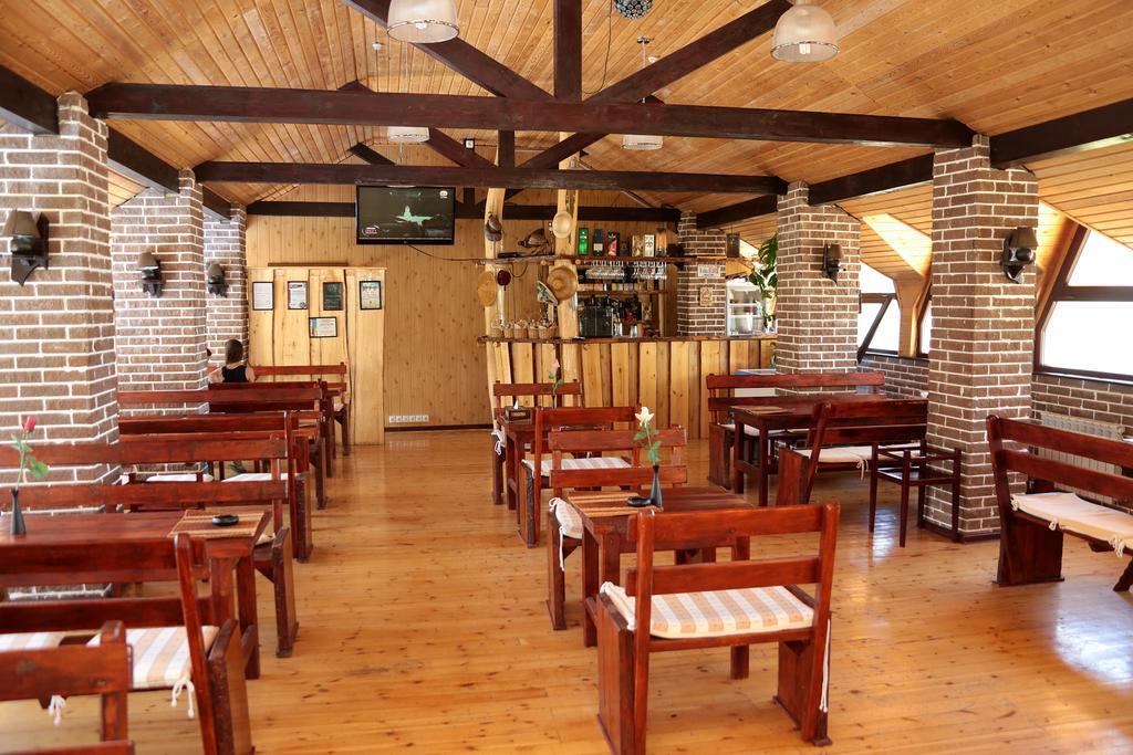 Nebesa Guest House Chimgan Exterior foto