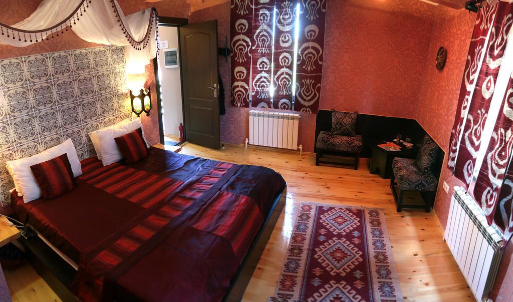 Nebesa Guest House Chimgan Exterior foto